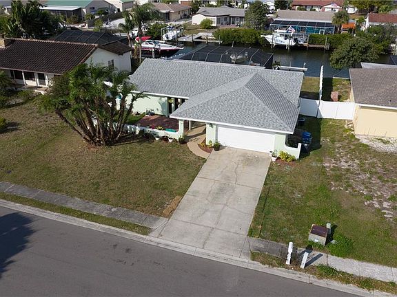 2nd image of 6520 Santiago Ct