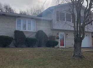 1038 W 19th St, Hazleton, PA 18202