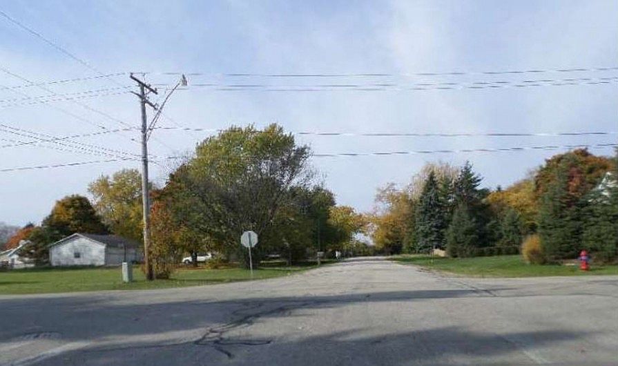 2nd image of 3514 Grove Ave