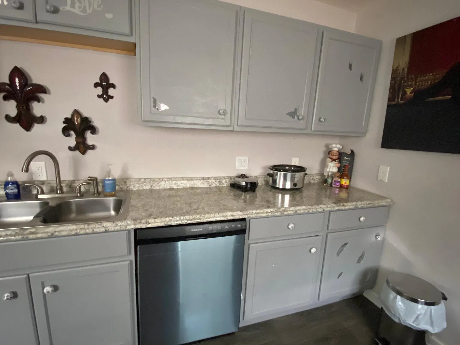 2851 Bacchus Dr — Photo 2
