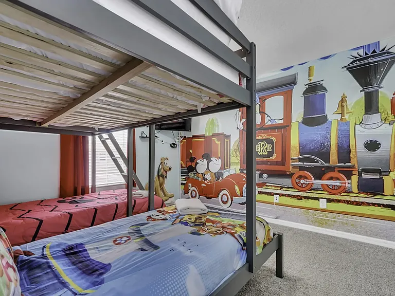 4876 Clock Tower Dr — Photo 4