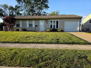 302 Healy Ave, Romeoville, IL 60446