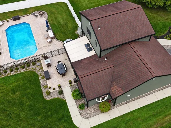 5 Mallards Landing S, Waterford, NY 12188