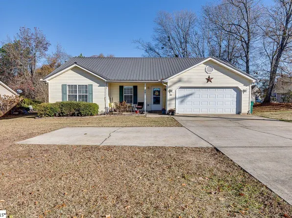491 E Victor Hill Rd, Duncan, SC 29334