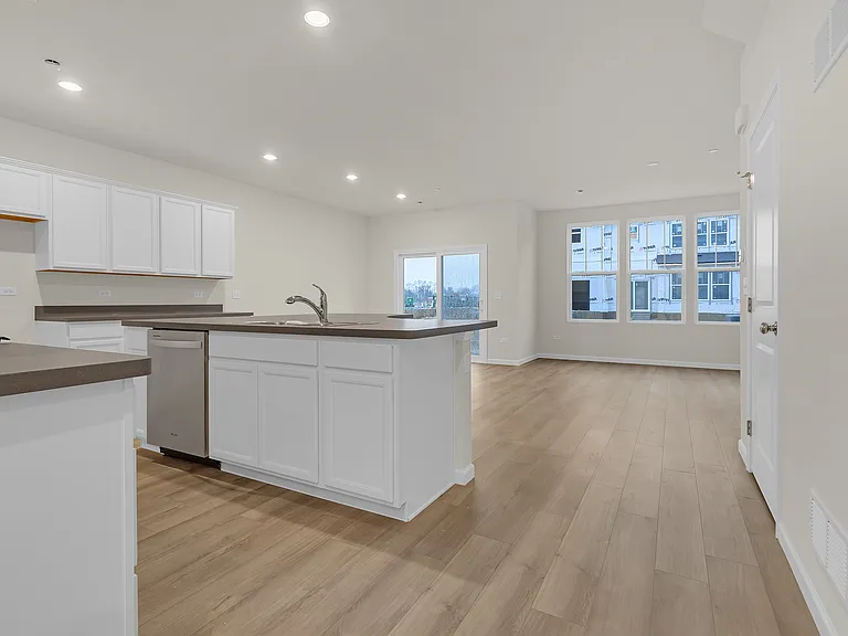 5917 Hawkweed Dr — Photo 3