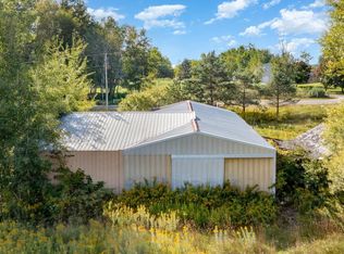 7470 N Leaton Rd, Clare, MI 48617