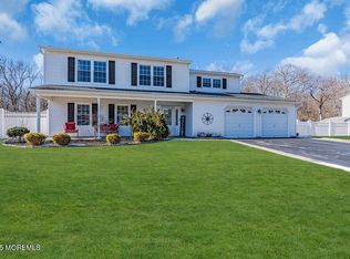 103 Starlight Rd, Howell, NJ 07731