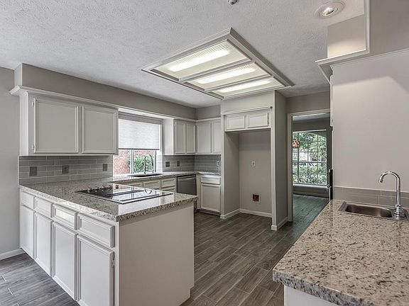 4th image of 3866 W Wisteria Cir