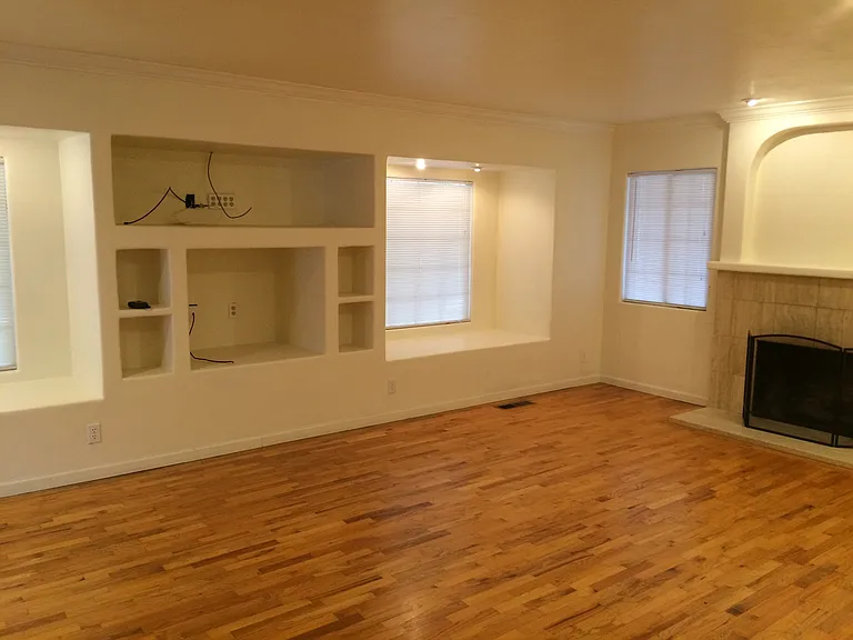2157 Trapani Cir — Photo 21