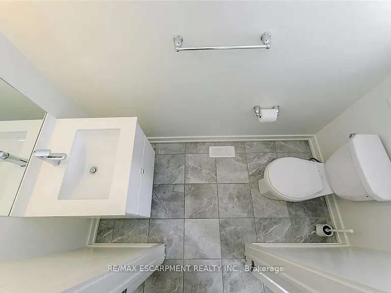 209 Fowley Dr — Photo 20