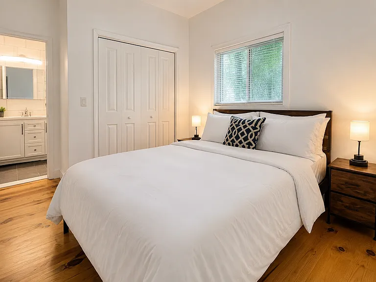 107 S Lake Dr — Photo 20
