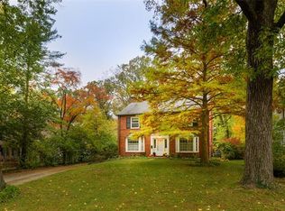 741 N Taylor Ave, Saint Louis, MO