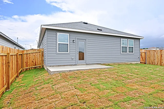 261 Elk Ave — Photo 31