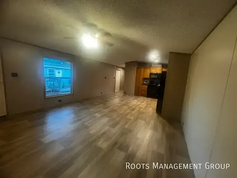 200 Paradise Acres Rd #11 — Photo 4