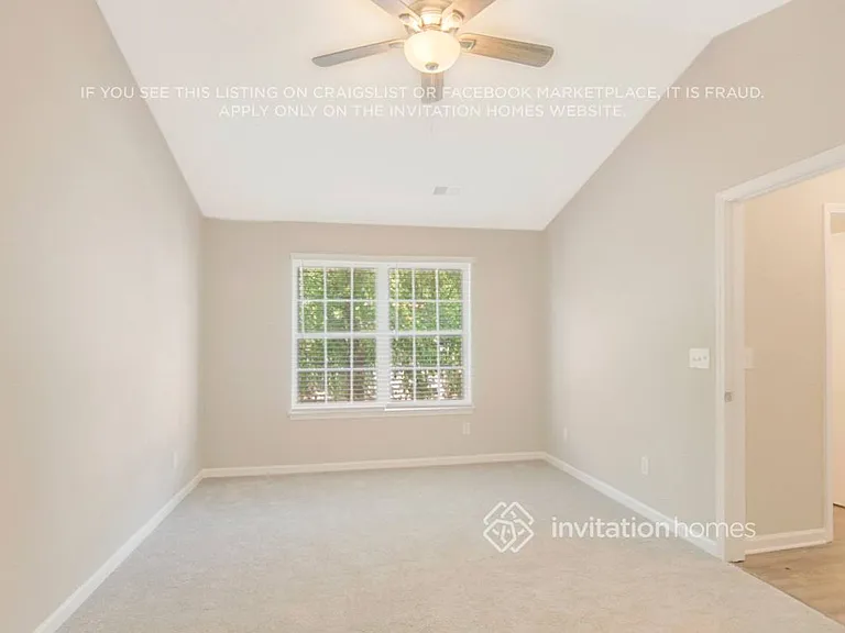 120 Pebblestone Dr — Photo 9