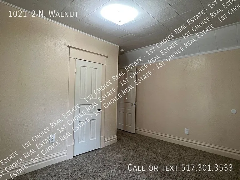 1021-2 N Walnut St — Photo 8