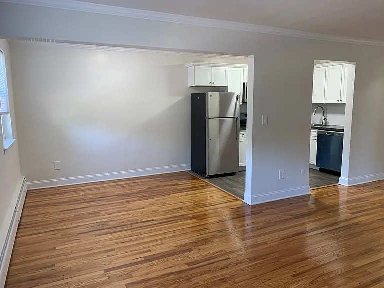 571 Park Ave #2D — Photo 2