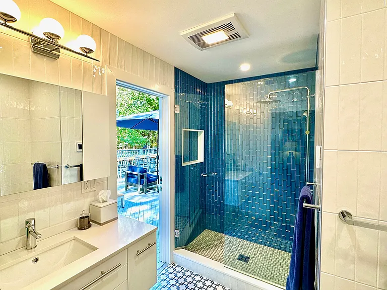 Accabonac Rd — Photo 14