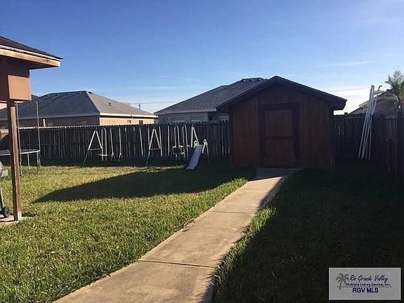 3rd image of 7554 Laurel Ave