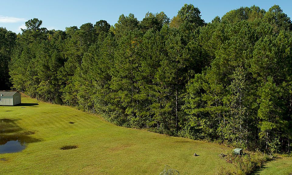 1st image of 210 Lick Creek Dr