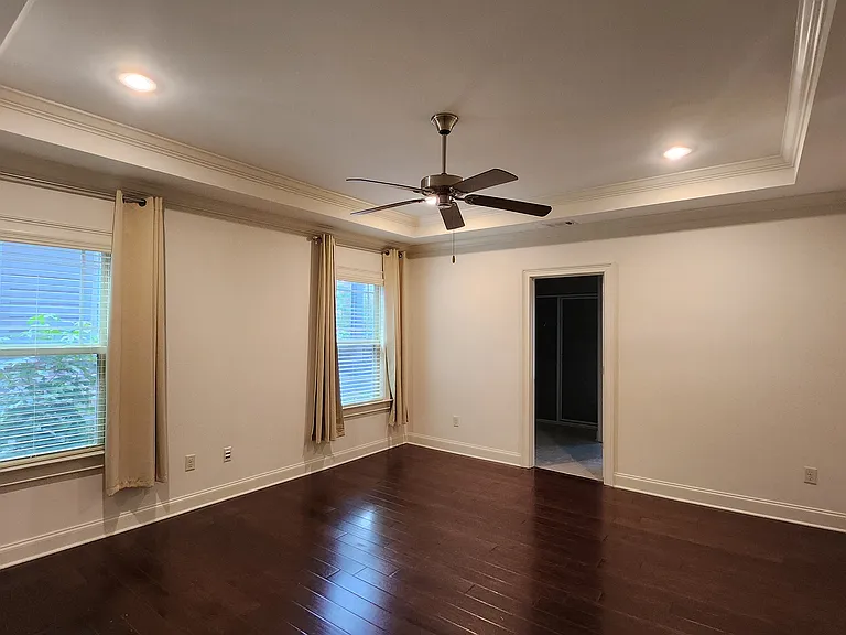1020 Starr Ct — Photo 10