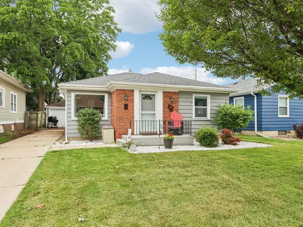 1104 Lathrop AVENUE, Racine, WI 53405