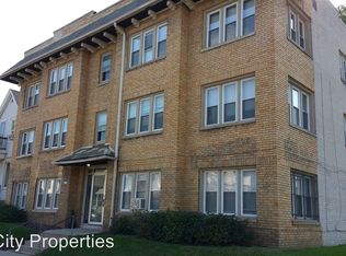 2767 N Holton St APT 06, Milwaukee, WI 53212