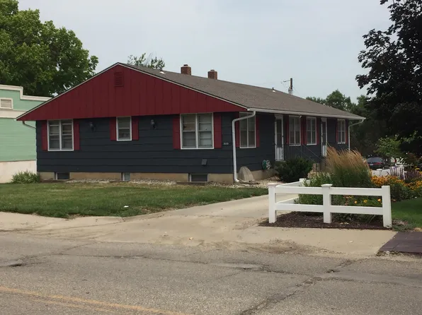 800 Sunset Ave #3, Manhattan, KS 66502