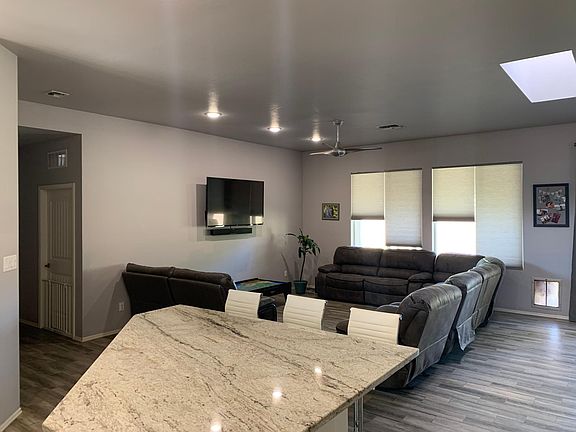 4th image of 3930 W 38th Pl