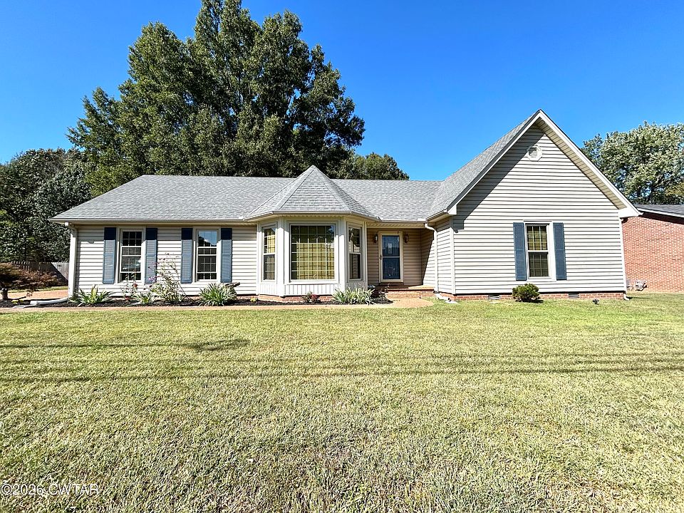 1st image of 23 Hannah Dr