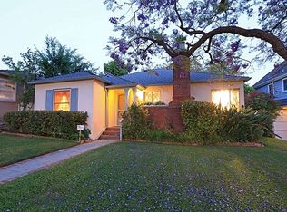 704 E Grinnell Dr, Burbank, CA 91501