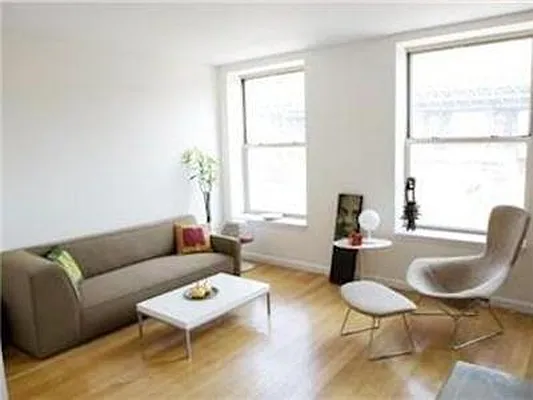 Rented by Mirador Real Estate | media 14