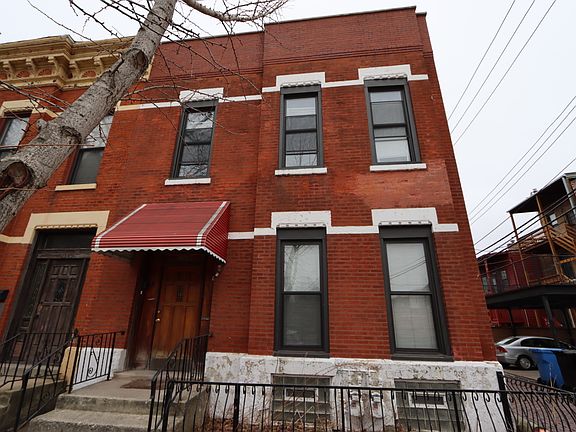 3rd image of 1347 W Flournoy St