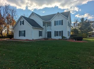 61679 Brompton Rd, South Bend, IN 46614