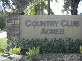 5425 Cleveland Rd, Delray Beach, FL 33484