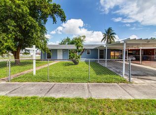 4021 NW 203rd Ln, Miami Gardens, FL 33055