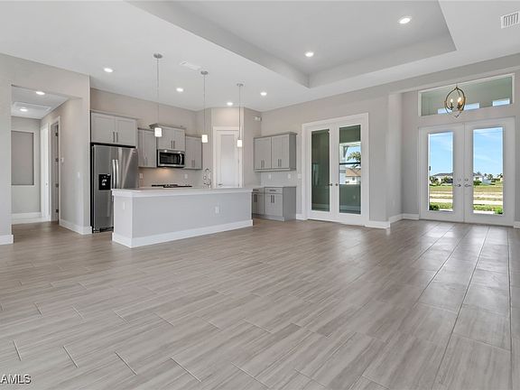 5th image of 4634 Jacaranda Pkwy W