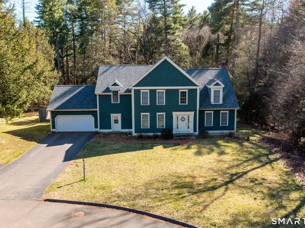 3 Candlewood Court, Simsbury, CT 06070