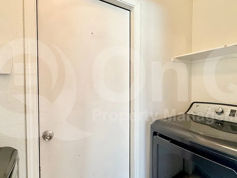 641 S Golden Key St — Photo 22