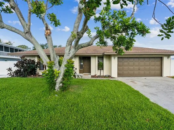 2204 78th St W, Bradenton, FL 34209