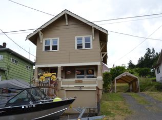 314 W D St, Rainier, OR 97048