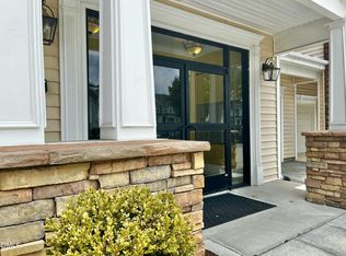 2810 Bedford Green Dr APT 305, Raleigh, NC 27604