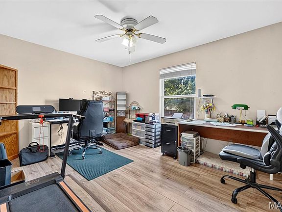 5th image of 17 Kingspointe Ct
