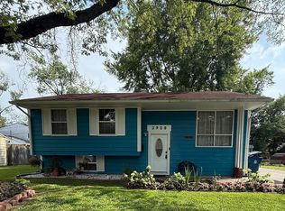 3950 Steinmetz Dr, Indianapolis, IN