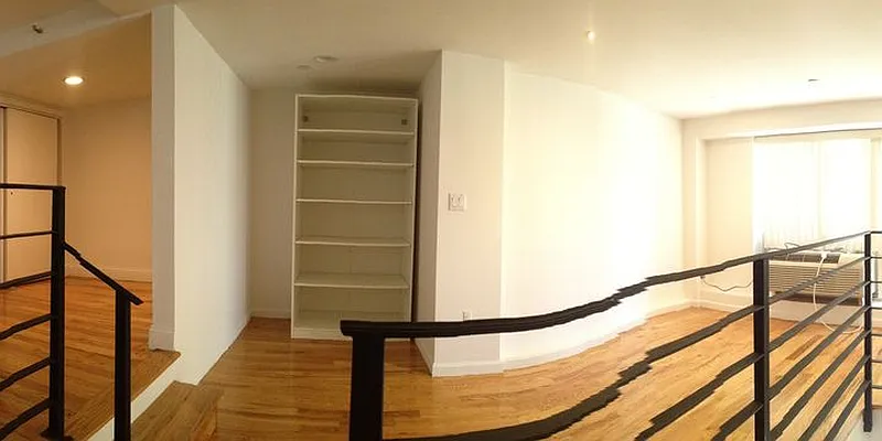 Rented by Bahar Management | media 33