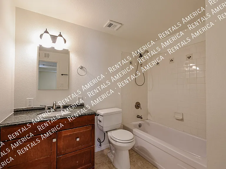 14029 N 38th Pl — Photo 16