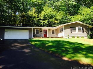 145 Red Hill Rd, Branford, CT 06405