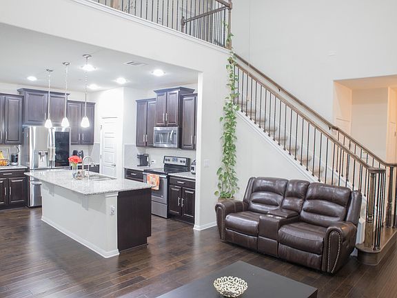 5th image of 3240 E Whitestone Blvd Unit 50