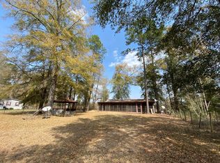 926 Dead River Rd, Uvalda, GA 30473