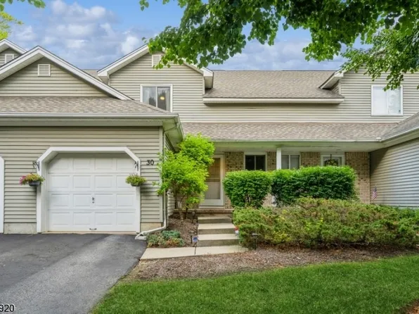 30 Meadow Pond Rd, Hardyston Twp., NJ 07419